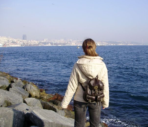 OLYMPUS DIGITAL CAMERA